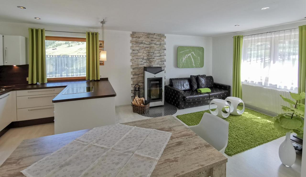Das Alpenblick & Outdoor Lodge Nauders Eksteriør bilde
