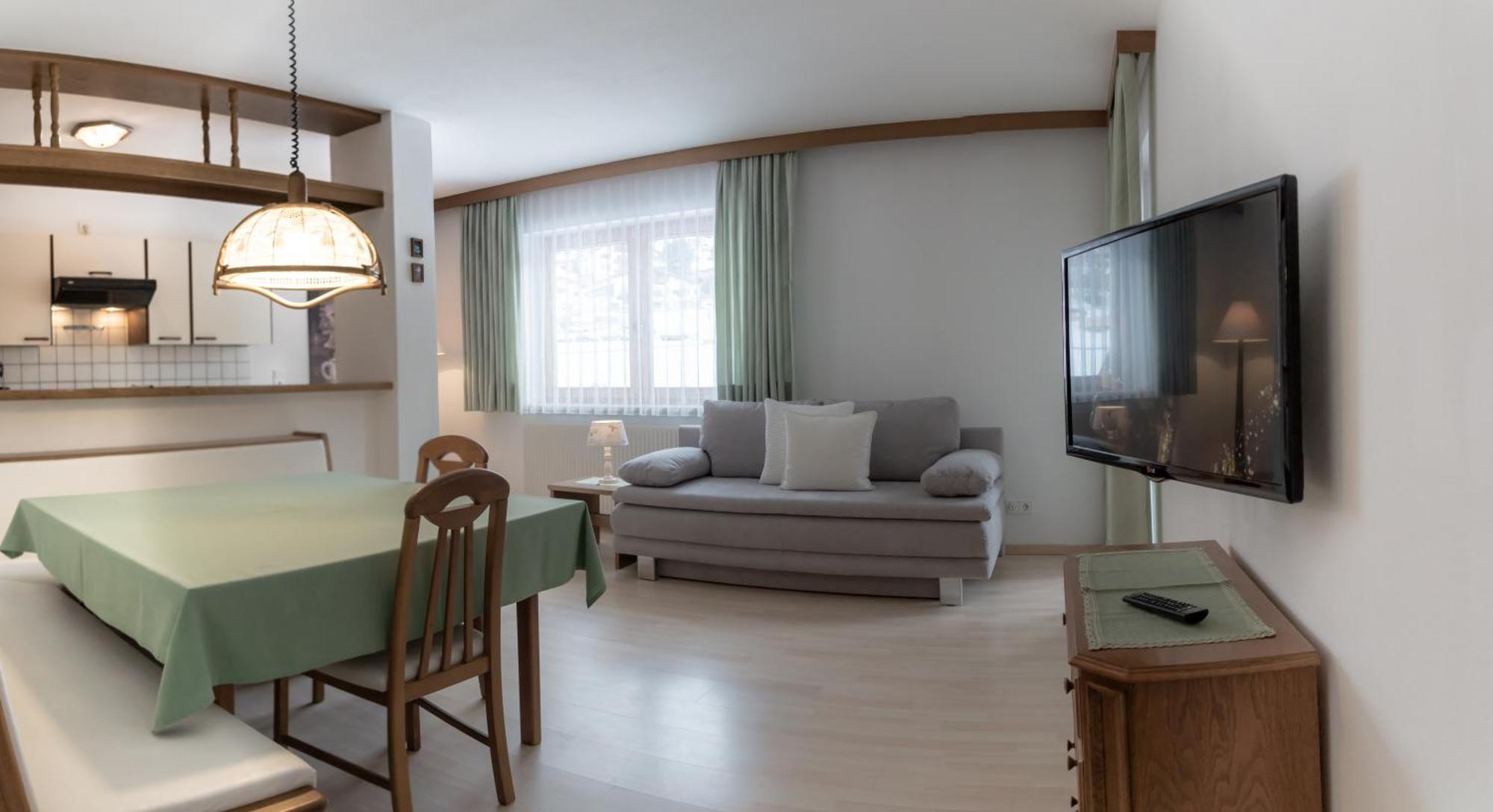 Das Alpenblick & Outdoor Lodge Nauders Eksteriør bilde